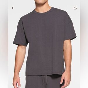 NWT Men’s Skims Oversized T Shirt